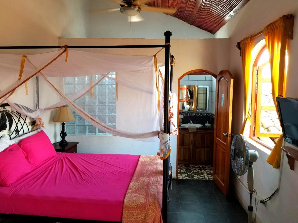 Casa Del Agua Bed & Breakfast Granada Bagian luar foto