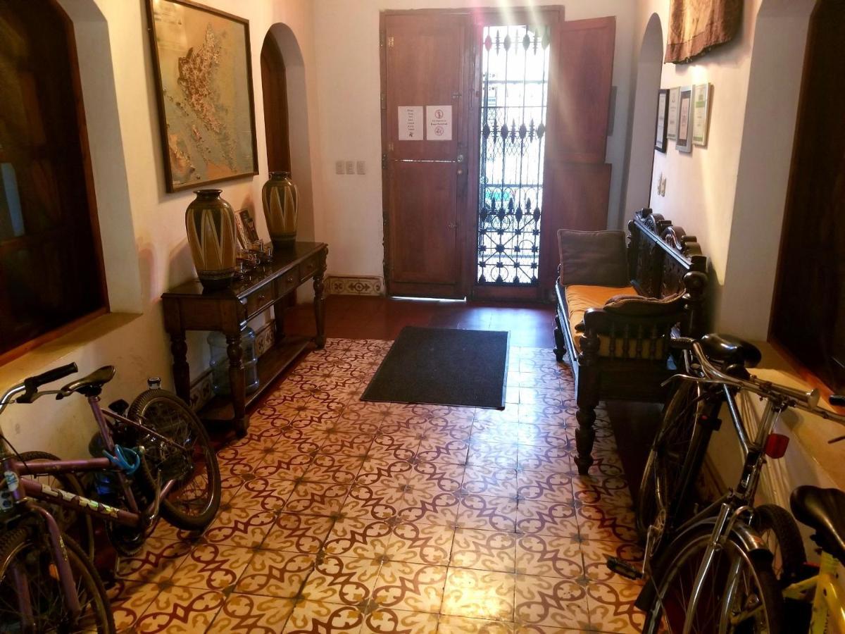 Casa Del Agua Bed & Breakfast Granada Bagian luar foto