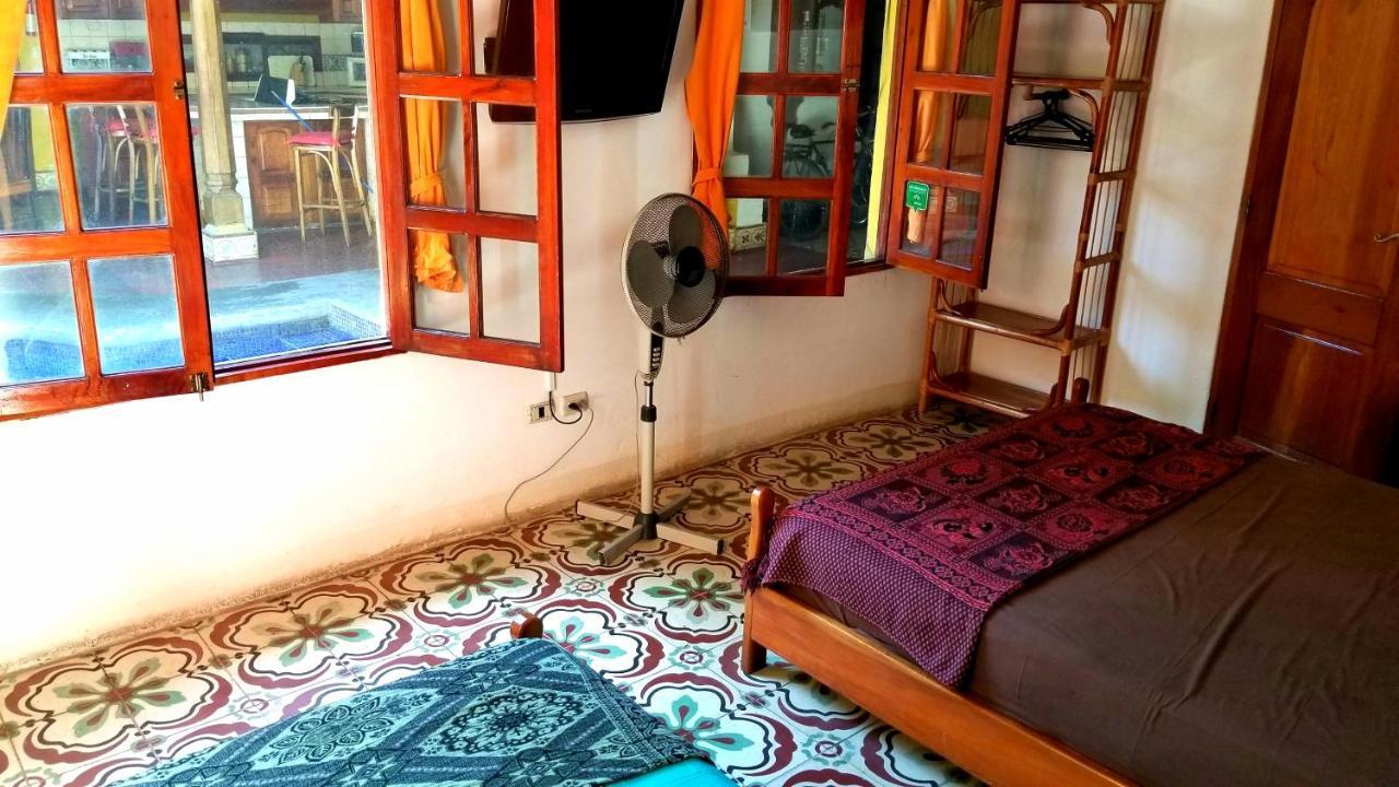Casa Del Agua Bed & Breakfast Granada Ruang foto